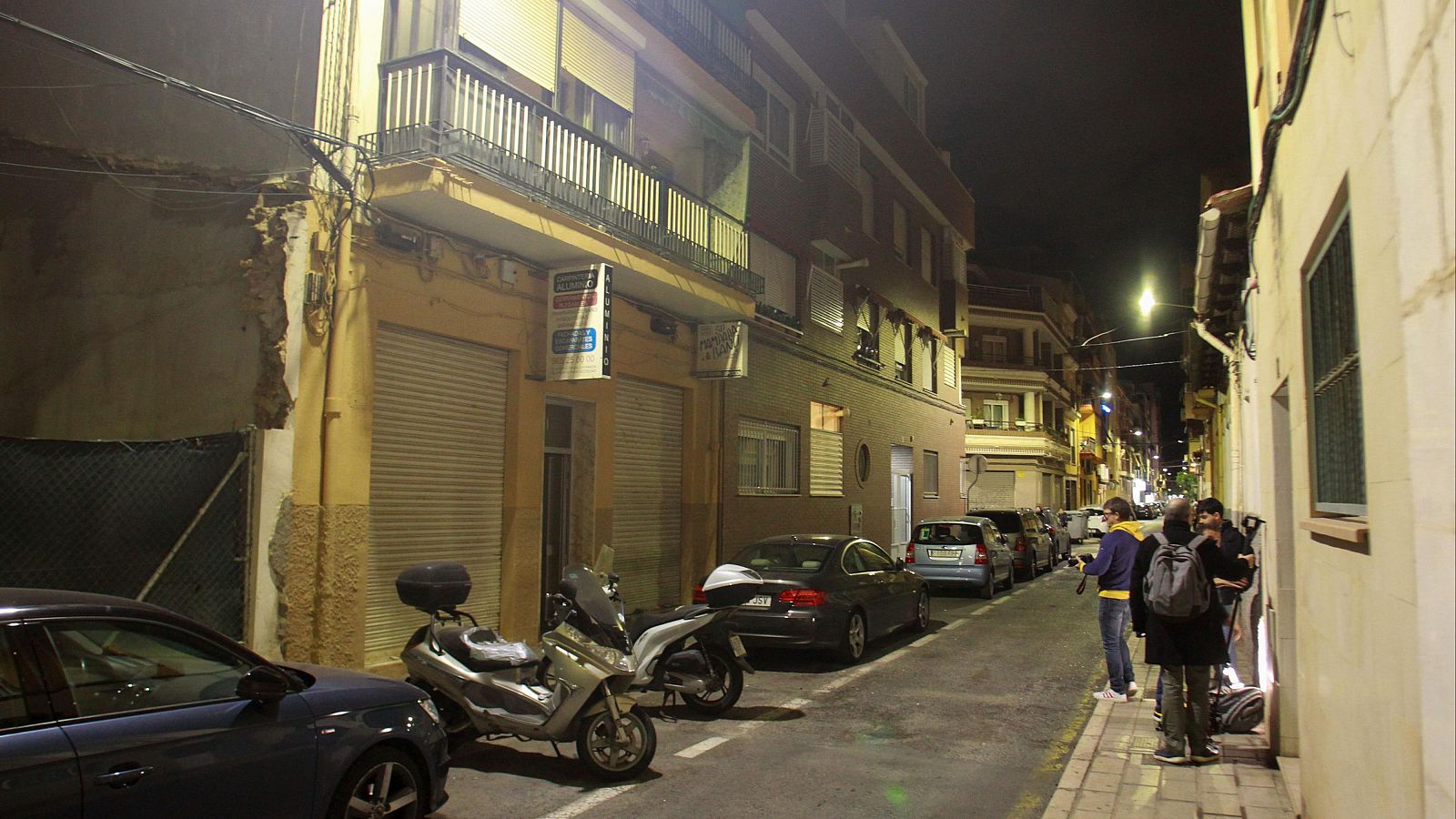 Asesinada una mujer en un supuesto caso de violencia de género en Alicante - Telediario 2 | Ver