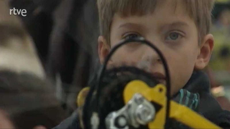 Informe semanal - La sonrisa de un niño (Reyes Magos) - Fue noticia en el Archivo de RTVE | Ver