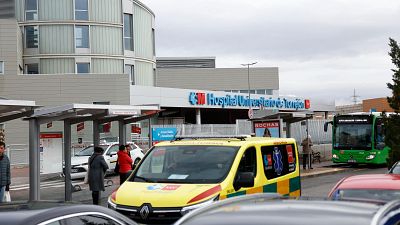 La empresa gestora del Hospital de Torrej�n despidi� a tres directivos que denunciaron la orden de rechazar pacientes