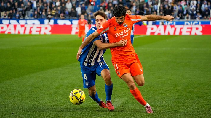 Resúmenes de LaLiga - RC Deportivo Alavés - Real Sociedad: resumen del partido de la 15ª jornada de Liga | Primera