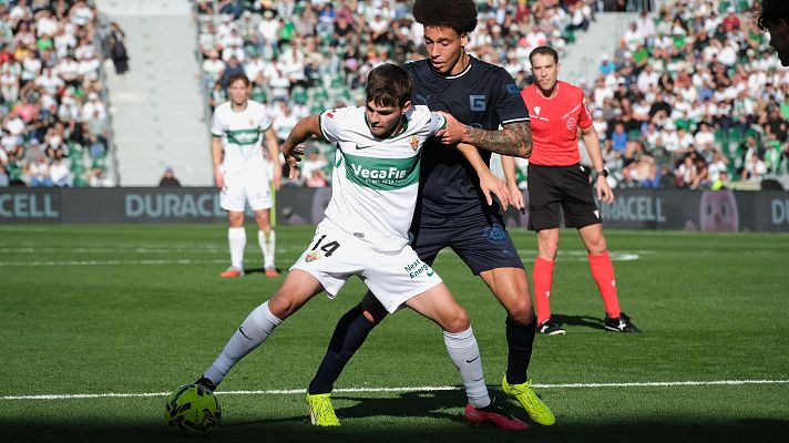 Resúmenes de LaLiga - Elche CF - Girona FC: resumen del partido de la 15ª jornada de Liga | Primera