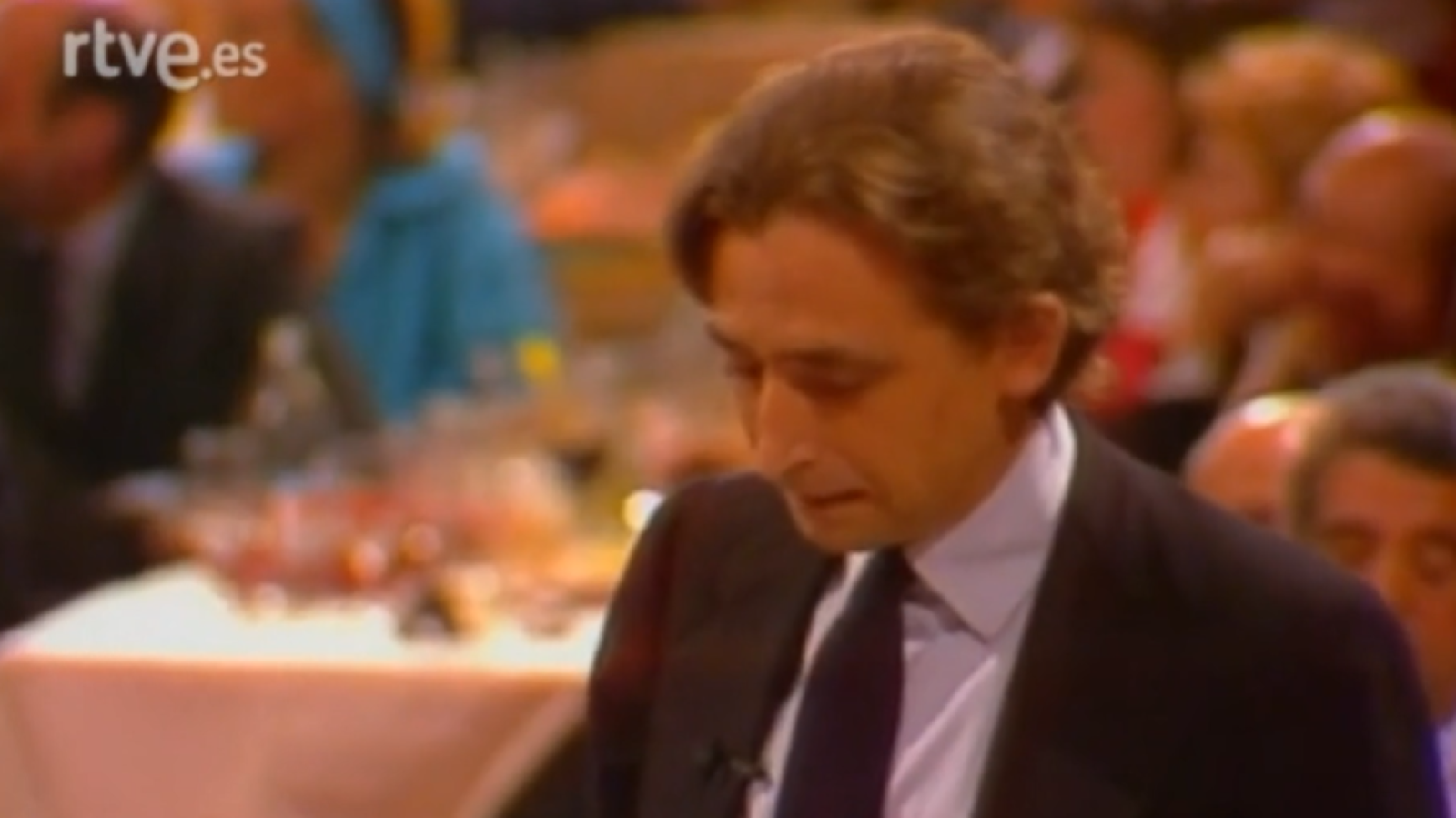 Alfonso Ussía y su homenaje a Antonio Mingote