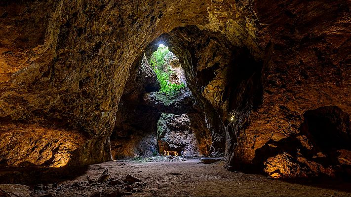 La Jayona. Un nuevo mundo enterrado - Episodio 2