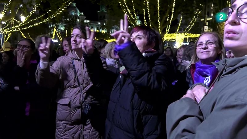 Las mujeres sordas contra la violencia de g�nero - En lengua de signos | Ver