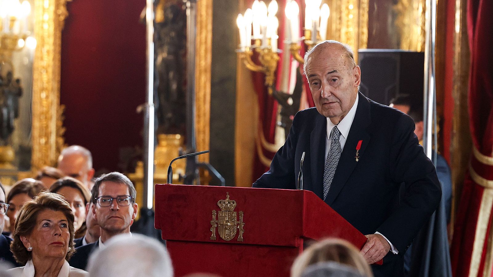 TVE entrevista a uno de las padres de la Constitución: Miquel Roca