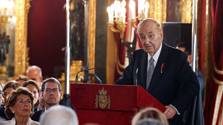  - TVE entrevista a uno de las padres de la Constitución: Miquel Roca