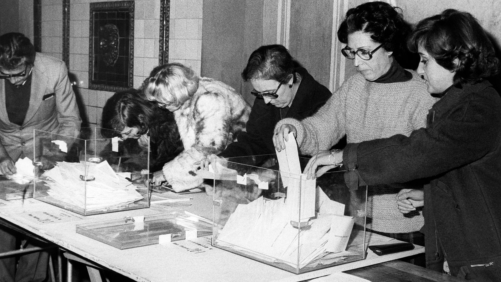 Cuando España votó su futuro: el referéndum de 1978 - Informativo 24h | Ver