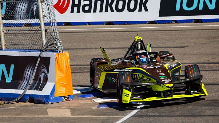  - Pepe Martí sufre un aparatoso accidente en su estreno en la Fórmula E