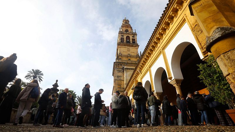 Buenas perspectivas para el sector del turismo en el último puente del año