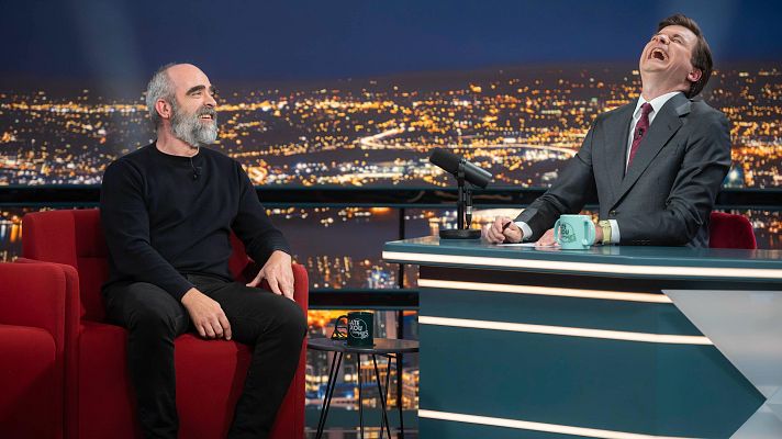 Late Xou con Marc Giró - Los problemas con la policia de Luis Tosar y un recital de Macbeth