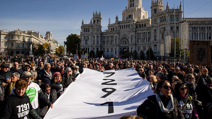 La hora de La 1 - Las familias de los fallecidos en residencias de Madrid en la pandemia piden una macrocausa