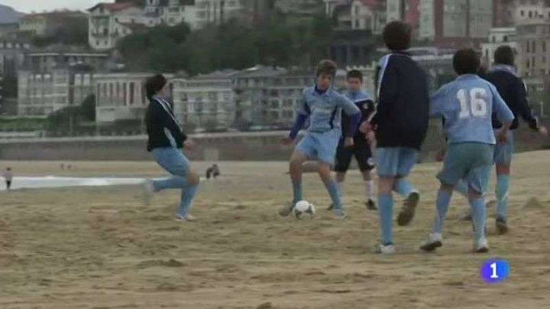 Buscando al próximo Xabi Alonso en el Antiguoko | Ver