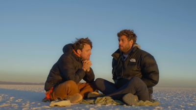 Aldo y José forjan su amistad en el Salar