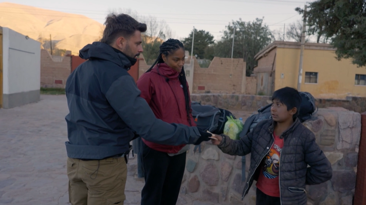Hasta el fin del mundo - J Kbello se emociona por la humildad de un niño en Uquía