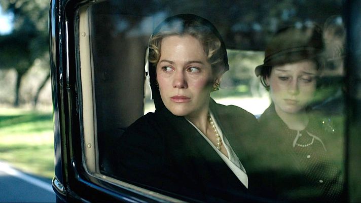 ENA. La reina Victoria Eugenia - Ena abandona España en el próximo capítulo