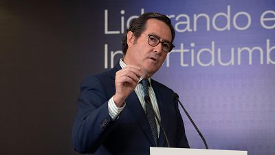 La patronal propone subir el salario mínimo un 1,5%, por debajo de la inflación