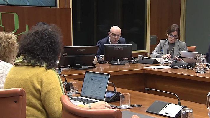 Telenorte - País Vasco - La angula, especie en peligro de extinción real, comparable al oso panda y al lince