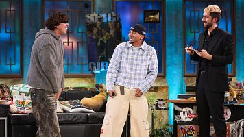 Ozuna y Be�le se divierten como ni�os actuando en La Revuelta: "Cualquier excusa es buena para venir a Espa�a"