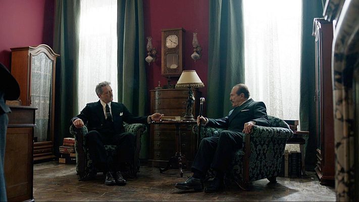 ENA. La reina Victoria Eugenia - El acuerdo para la salida pacífica del rey