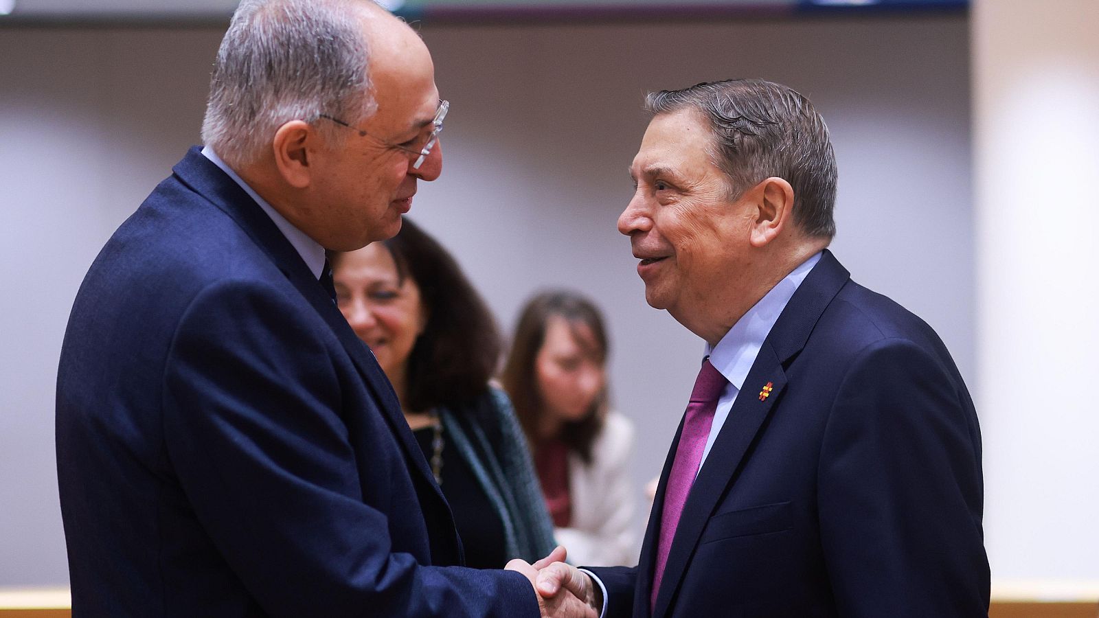 Total del ministro de Agricultura, Pesca y Alimentación Luis Planas, en Bruselas, antes de la reunión sobre pesca en el Mediterráneo