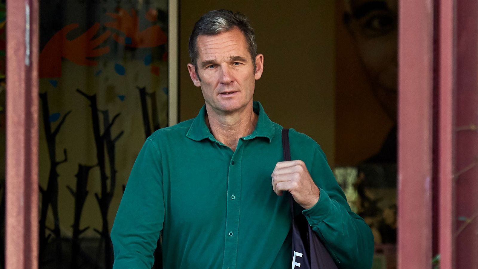 Urdangarin asegura que lloró "muchísimo" los primeros meses de cárcel | Ver