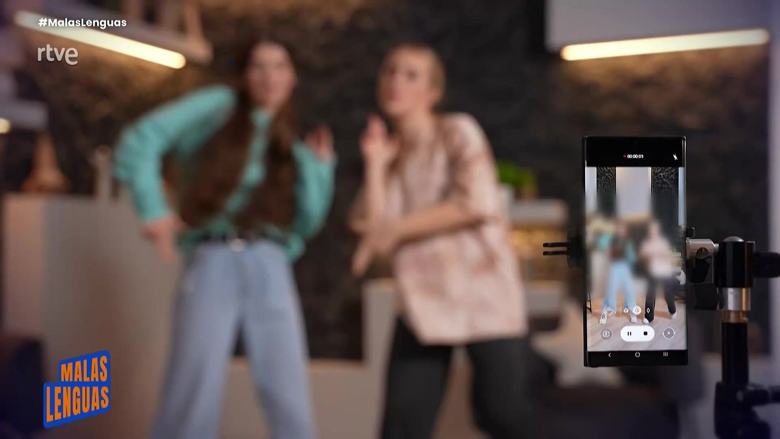 TikTok: foco para los pedófilos - Malas lenguas | Ver