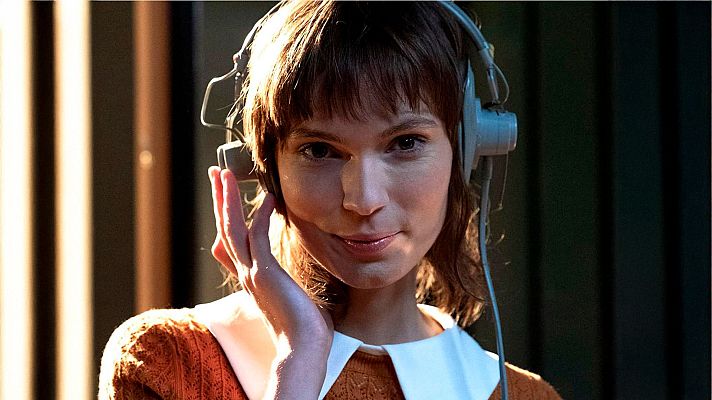 Cine Club Play - I am woman