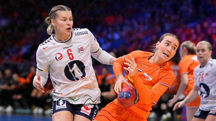 Mundiales de Balonmano - Campeonato del Mundo Femenino. Semifinal: Países Bajos - Noruega