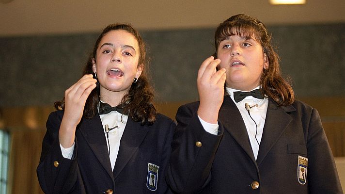 Informativo 24h - Recuerdos de una antigua niña de San Ildefonso: así cantó Leticia el Gordo en 1995