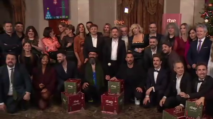 Telediario 1 - Por Navidad vuelven los programas especiales a RTVE