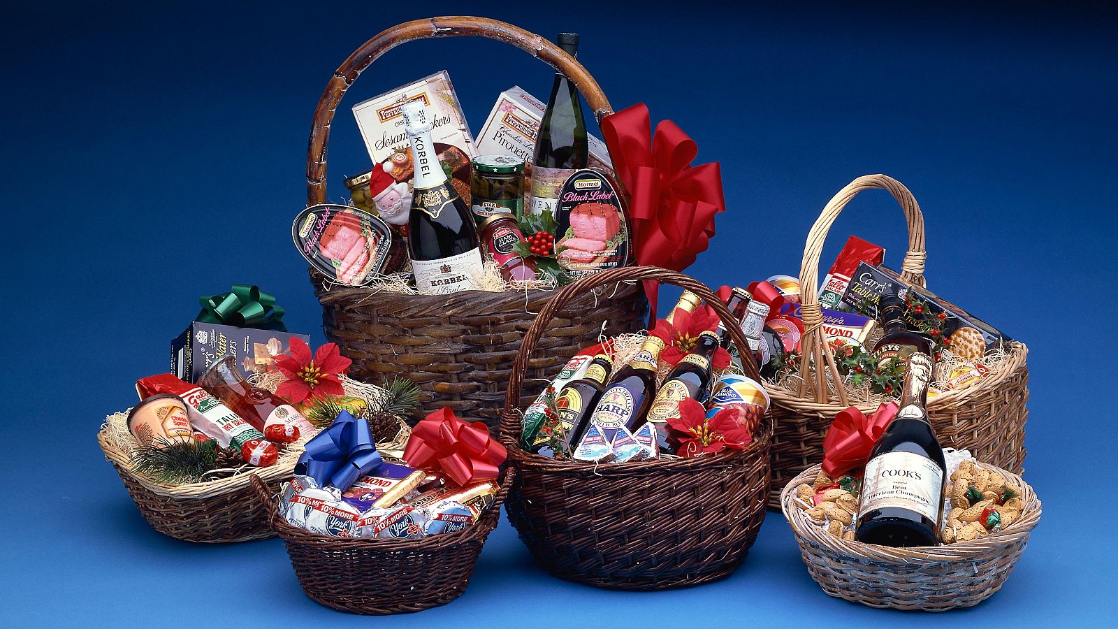 Una reciente sentencia del Supremo apunta que la cesta de Navidad es un derecho adquirido si los trabajadores llevan años recibiéndola