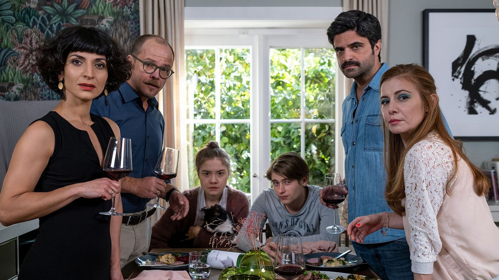 La cena de las confesiones | Ver películas gratis en RTVE Play - Cine internacional | Ver película