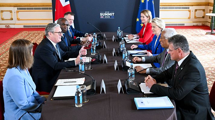 La tarde en 24h - El Reino Unido volverá al programa europeo Erasmus en 2027