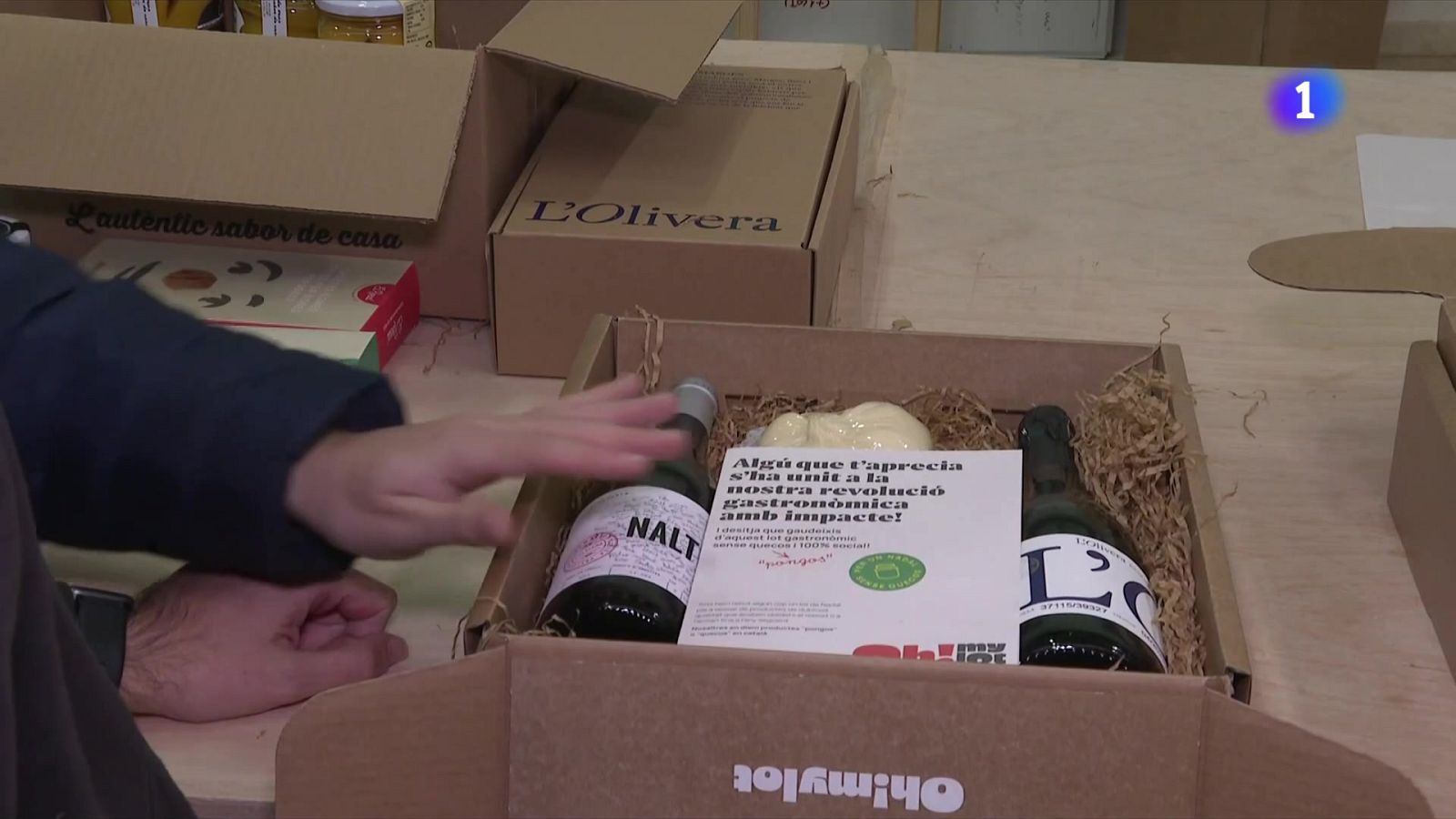 Els lots de Nadal solidaris guanyen pes entre les empreses