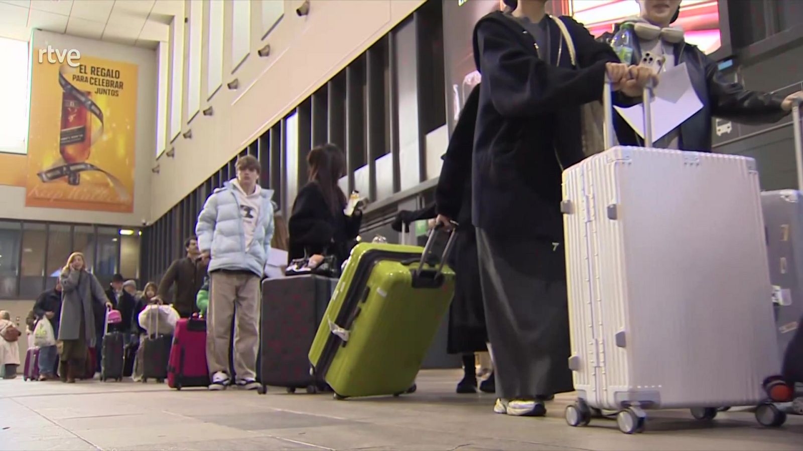 La tarde en 24 horas - 19/12/25 - La tarde en 24h | Ver