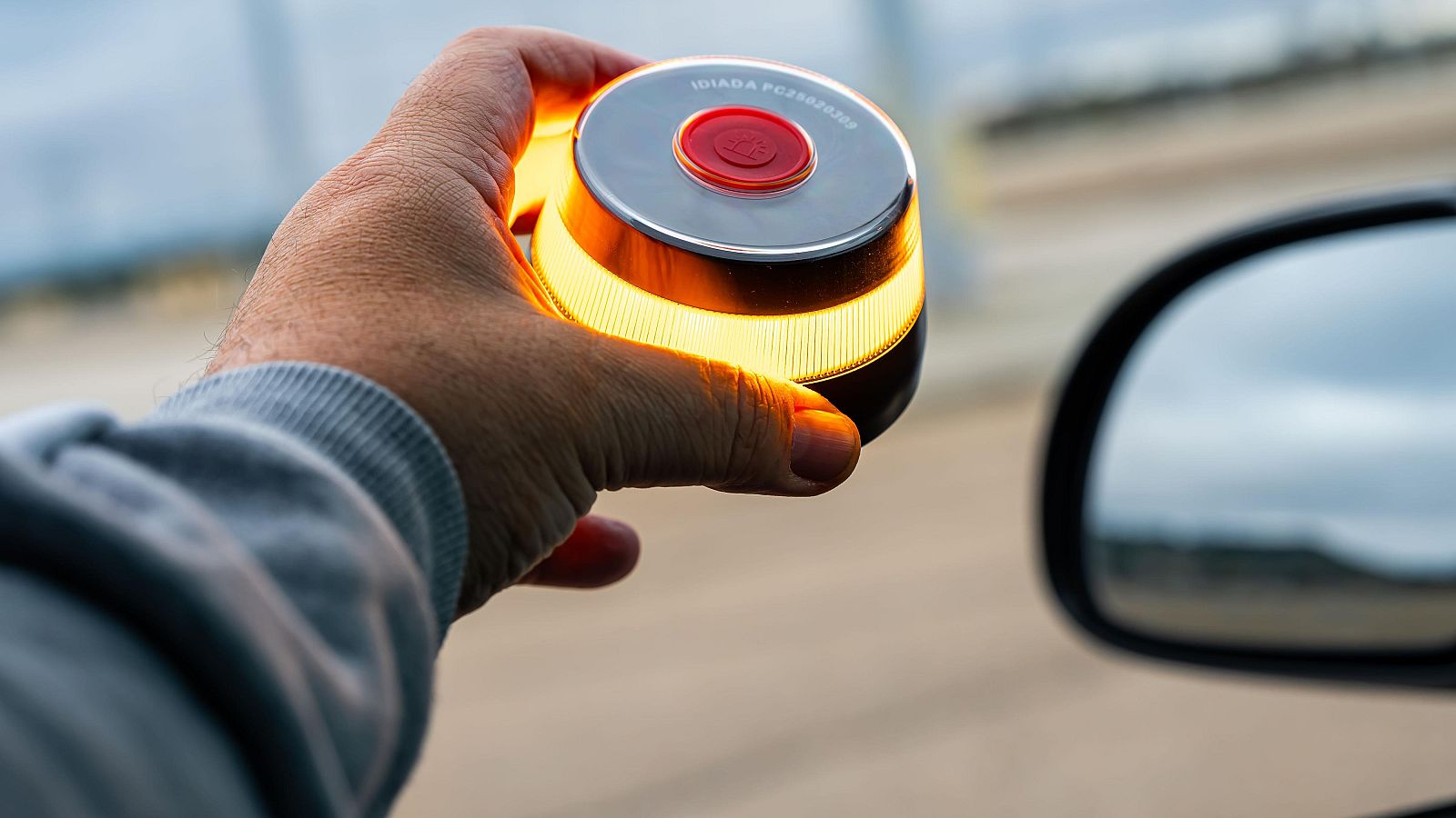 Balizas de emergencia gratis para los vecinos de Forúa | Ver