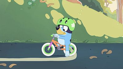 Bluey: La bici | Episodio completo en Clan RTVE - Bluey | Ver