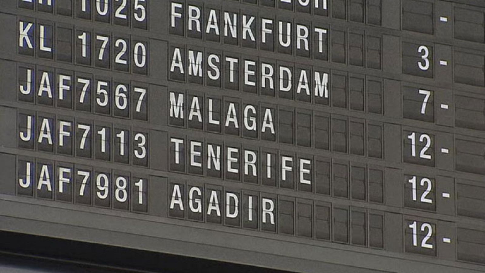 Un menor viaja desde el aeropuerto de Bruselas a Málaga sin billete y sin documentos de identidad