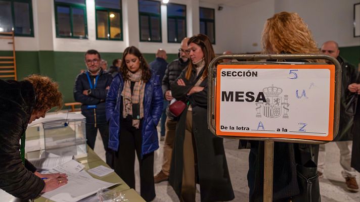 Informativo 24h - Extremadura celebra elecciones este domingo para decidir su futuro en unos comicios inéditos