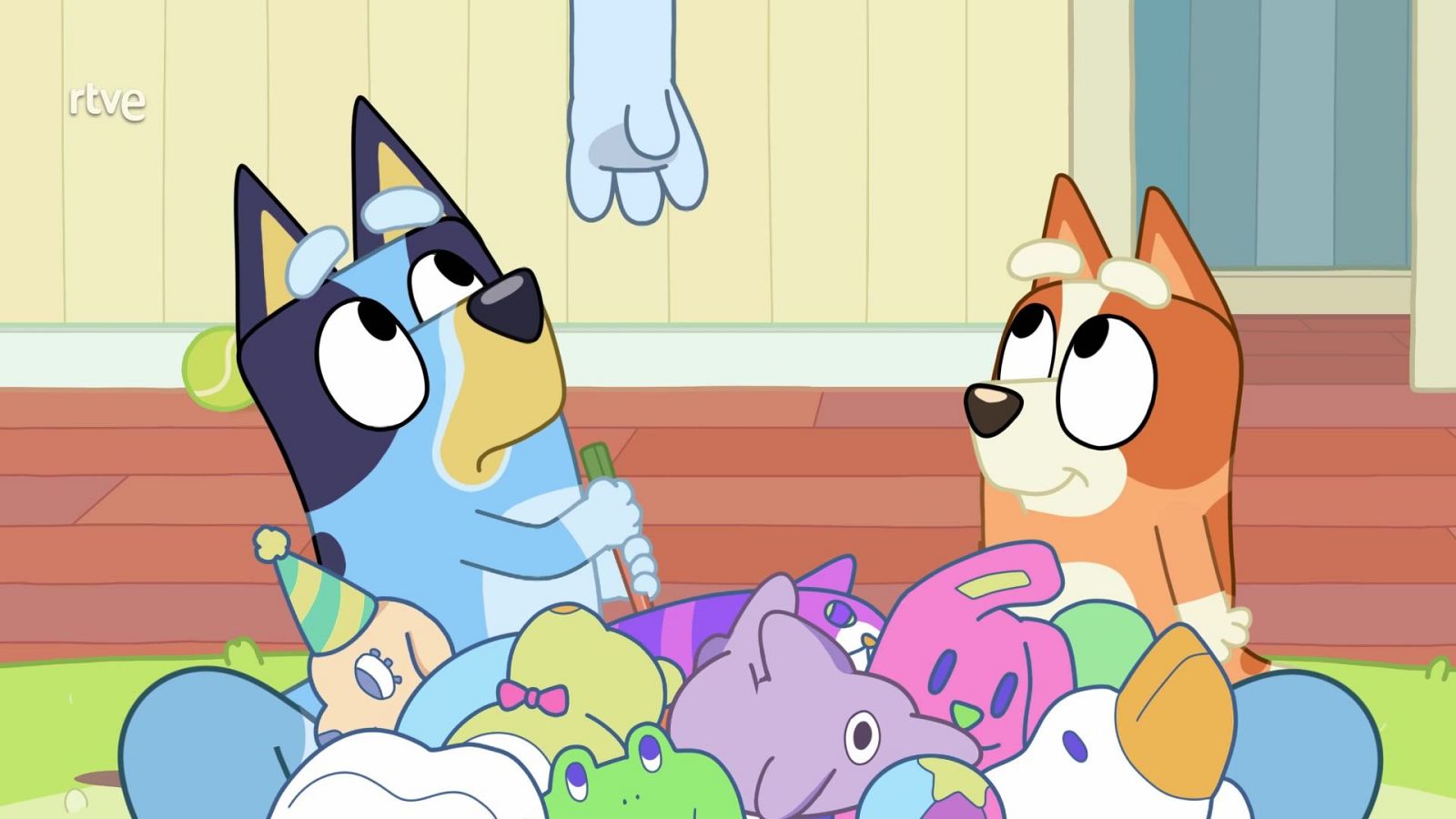 La garra | Episodio completo en Clan RTVE - Bluey | Ver