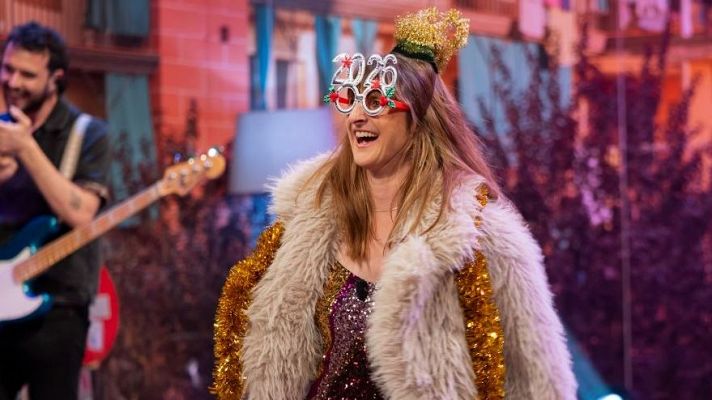 Al cielo con ella - Los excesos navideños de Clara Ingold