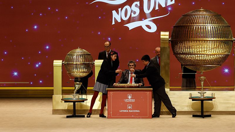Sorteo de Loter�a de Navidad 2025 | Ver