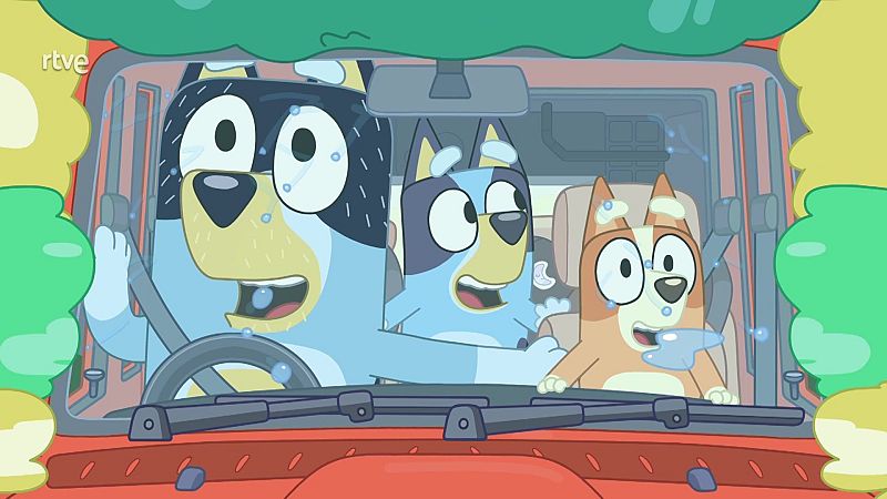 The dump - Bluey en inglés | Watch