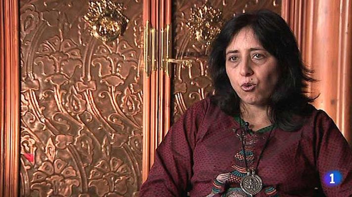 Telediario 1 - Mujeres indias reclaman derechos