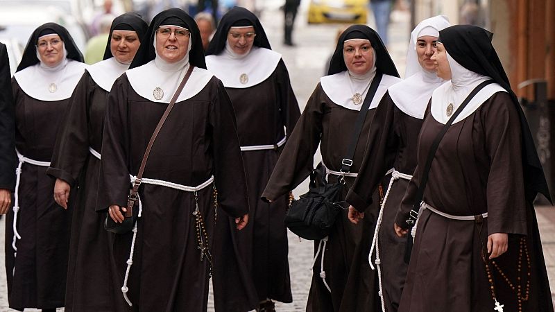 El drama de las monjas mayores de Belorado - Mañaneros 360 | Ver