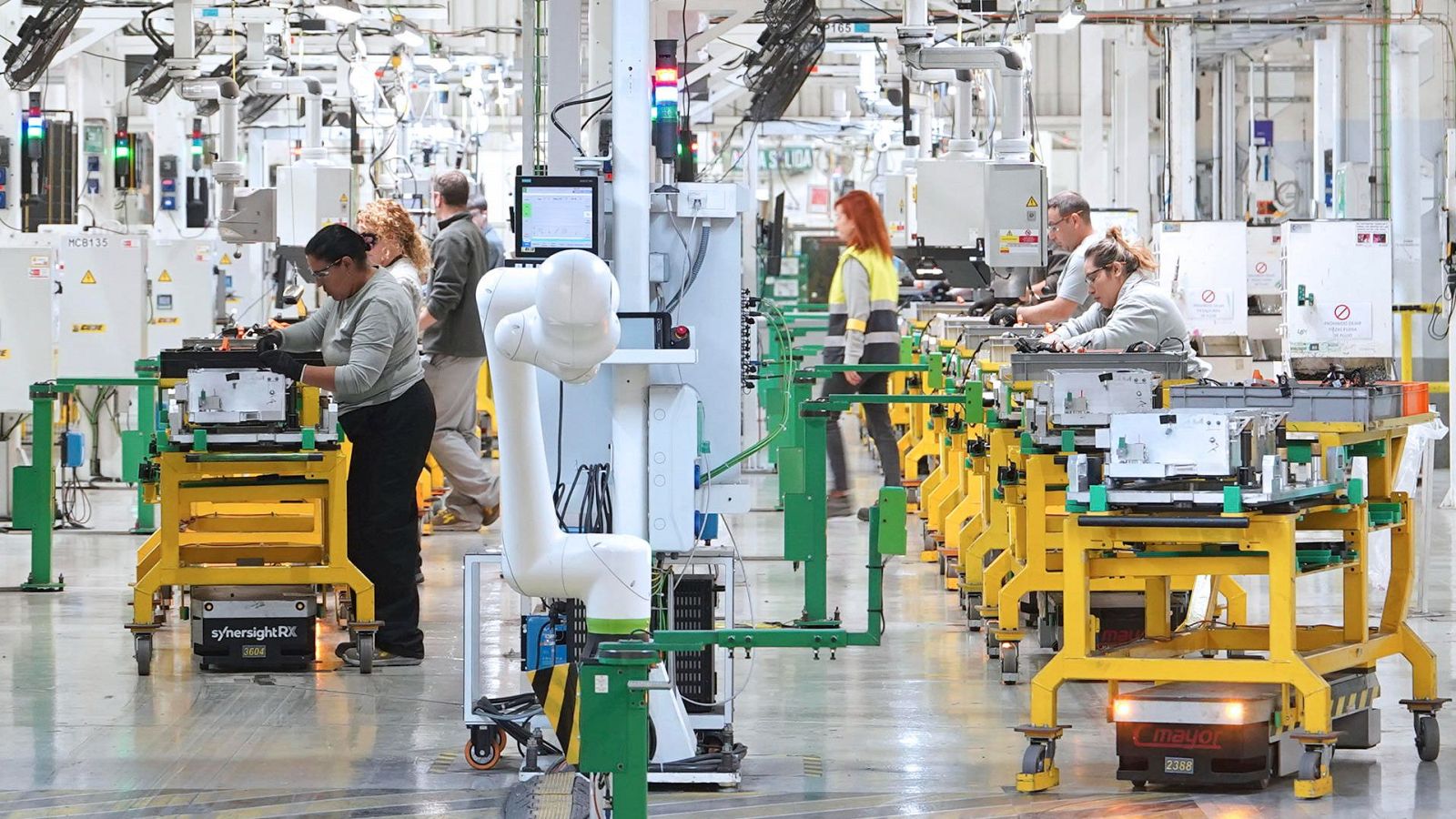 El INE confirma que el PIB creció un 0,6% en el tercer trimestre - Informativo 24h | Ver