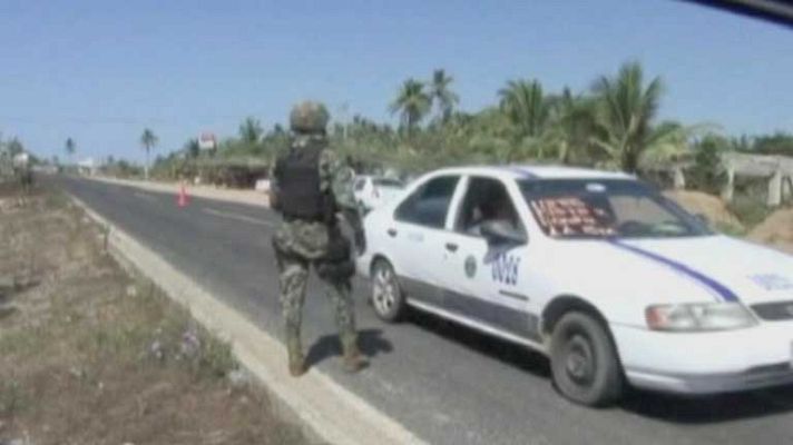 Telediario 1 - Detenidos por violación