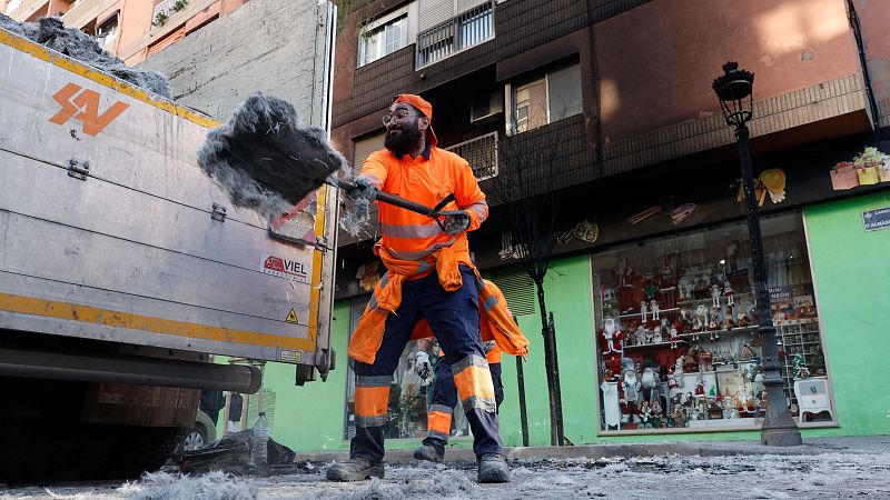 L'Informatiu Comunitat Valenciana 1 - 23/12/25 | Ver