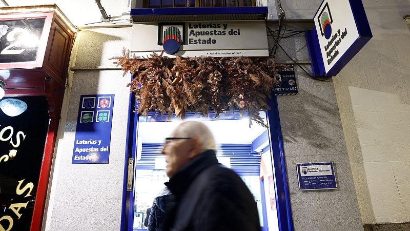 ¿Qué hay que hacer si mi décimo de lotería con premio está dañado? - Telediario 1 | Ver