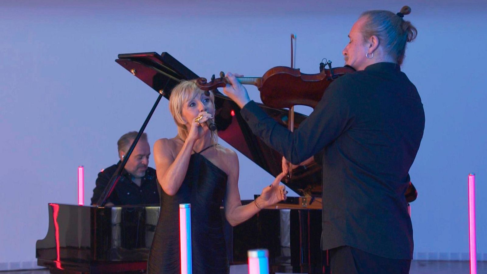 La Casa de la Música – Ana Torroja canta "Un año más" | Ver actuación